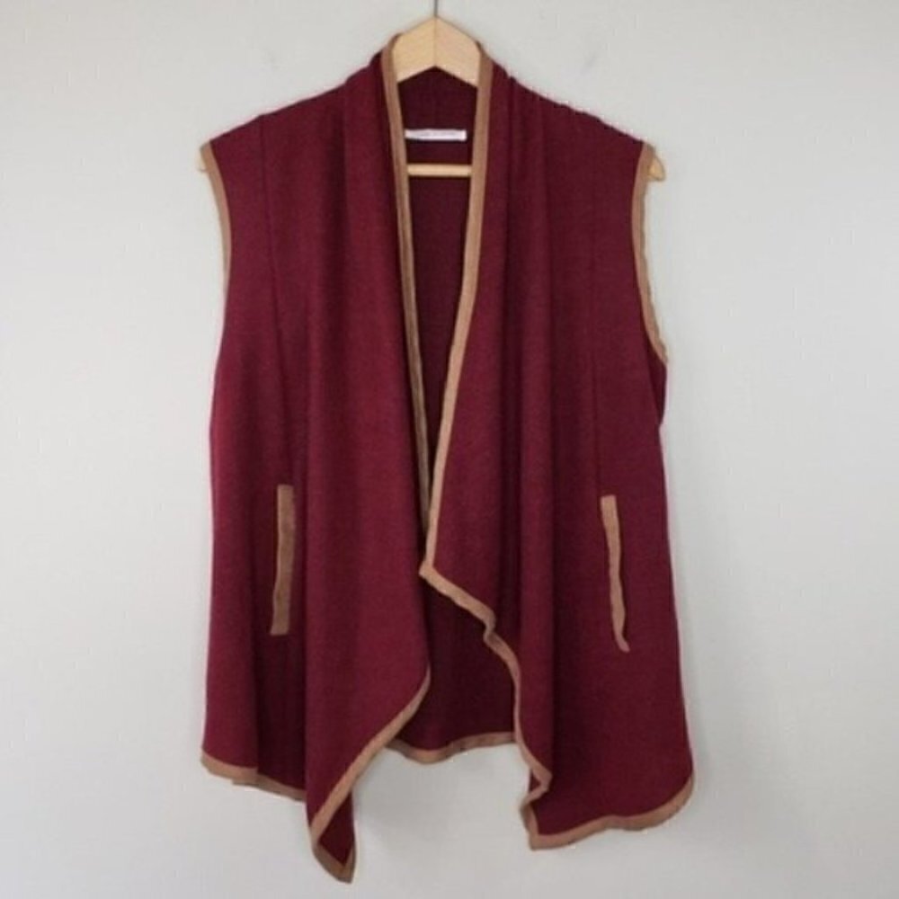 NWOT Lake Flower Burgundy Vest with Pockets